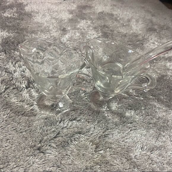 Heisey depression era glass cream and sugar set - Picture 1 of 4